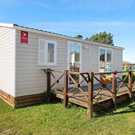 T2 I V- 15 Min From Nazare * パタイアス