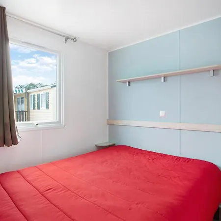 T2 I V- 15 Min From Nazare *