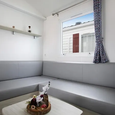 T2 I V- 15 Min From Nazare *