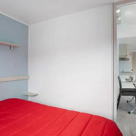 T2 I V- 15 Min From Nazare パタイアス